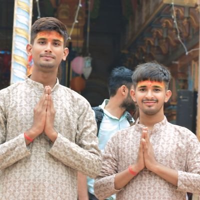 Akhil_Ayush_129's profile picture. 🇮🇳🙏राष्ट्रमर्यस्य चोत्तमम् 🙏🇮🇳
आ सिंधु-सिंधु पर्यन्ता, यस्य भारत भूमिका l 
पितृभू-पुण्यभू भुश्चेव सा वै हिंदू रीति स्मृता ll
