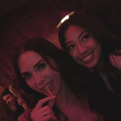 aleah_tinker's profile picture. 