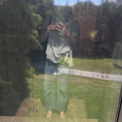 bwetny's profile picture. sorry I’m on my hamburger phone