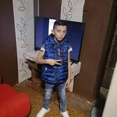 backtowork10589's profile picture. 