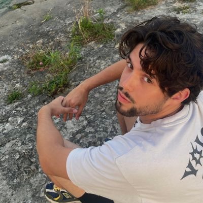 🇨🇭design shit ./. gm jungler / battery about to die.