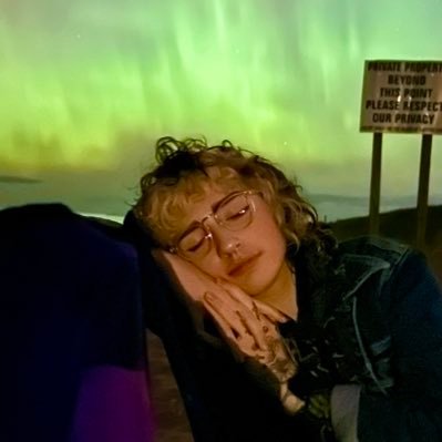 writer of short stories & long essays, hater of capitalism. just trying to make it in this bitch of a life • they/them • AuDHD • hEDS