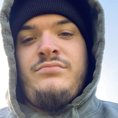 sharklll99's profile picture. 