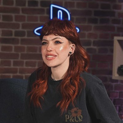community & social lead @we_are_reach | edits @emmalition | prev: auroch digital, rock paper shotgun, vg247, pcgamesn | vegan, adhd, lgbtqia+ | aka @fakestrawbs