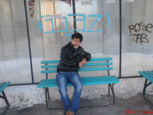 cretu18's profile picture. 