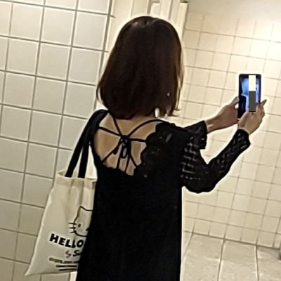 某🏪で店長してます。
家族で複数店舗経営。
Xで勉強させて貰っています。
イケメン好きです❤️
推しに癒されてます💕
ここで繋がってくださったフォローワーさんありがとうございます( *´艸`)❤️
趣味ダイエット💪