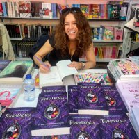 Paula Gonzalo 📚✍️ (@paula_g) 's Twitter Profile