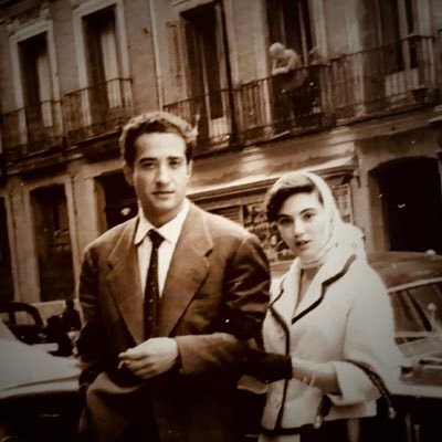 + de Tres años cuidando y viviendo con mi madre. En Julio la “arrancaron” de su casa y de mi.