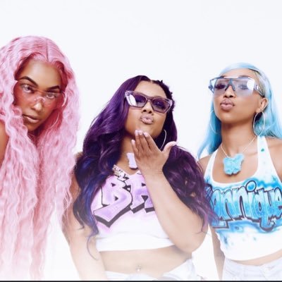 ✨Zonnique Fanpage✨💙 #TEAMOMG4LIFE 💜🩷💙 26 👏🏾