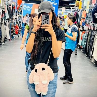 @Arishu74