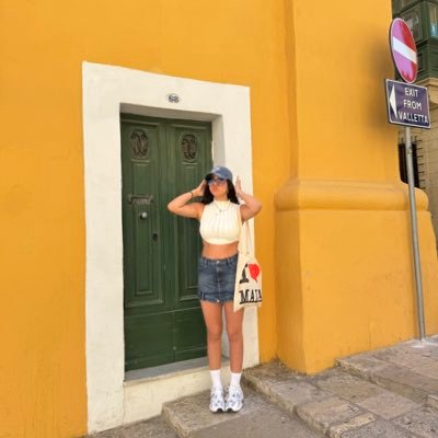 exir_yourk's profile picture. 💊💉