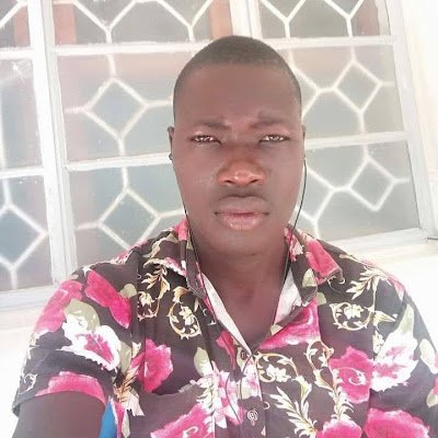 arop_willy's profile picture. 