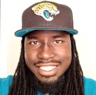 Christian, 💍 @mrskimsf1327, Born & Raised in #DUUUVAL! #Blerd IG: https://t.co/pYyTGEIKbt