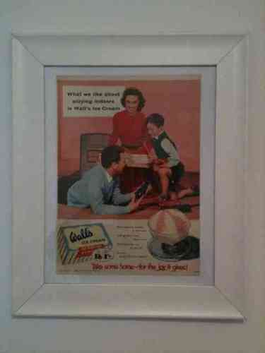 LullabelleLoves's profile picture. Beautiful, original, rare. Framed Vintage art & adverts, ready to hang on the wall or stand on your favourite dresser! 1940s - 1970s eras, i do bespoke orders!