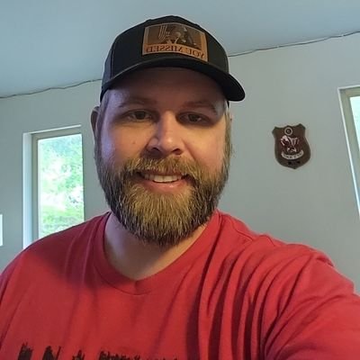 rav_t95322's profile picture. 