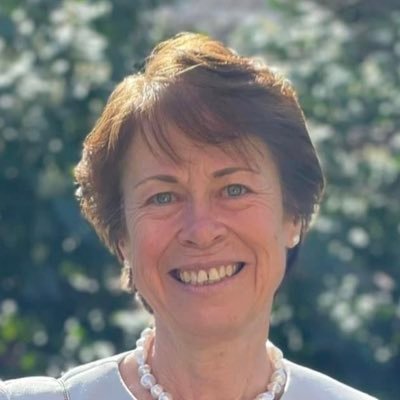 Lay Reader in St Albans Diocese, re-retired teacher and Governor of Leverstock Green CE Primary School, and excessively proud grandparent