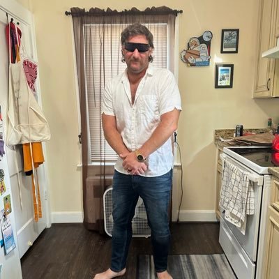 admiralnick803's profile picture. Eats Music, Plays Food, Screen Printer, and Braves Baseball. @screenedP