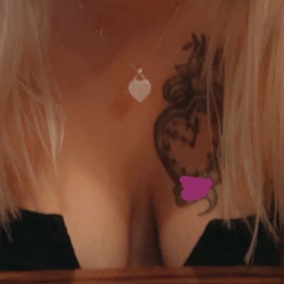 blonde milf who enjoys selling content and dirty talks 😈 be respectful 18+ only no meet ups!