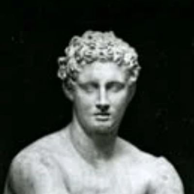 paparispaparis's profile picture. Time traveller. Done this before. Know how this ends.