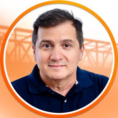 Empreendedor, Analista de Sistemas. Ex-Deputado Federal, candidato a governador do Maranhão em 2022.