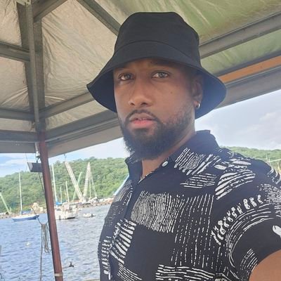 SelektahJammy's profile picture. https://t.co/vZQTFrDO1a ||

Milanista || Live Yuh Best Life