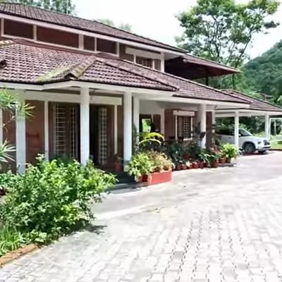 bhanu_iitk's profile picture. https://t.co/KkzPiip3O2. IIT Kanpur