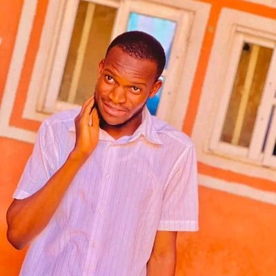 Allah first ♥️🙏
Barcelona is the club ⚽
Proudly Muslim ❤️🕌📿
K.C.O.B👑
U.M.Y.U 🎓
Najia for life 🇳🇬