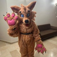 Elena ๐ธ (@fursuitsbyelena) 's Twitter Profile