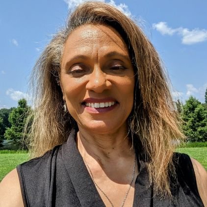 I help visionary Founders & CEOs of mission-driven ventures build high impact values-aligned teams | @AugustVenture | *integrity *courage *freedom *excellence