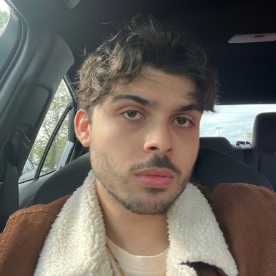 I dont know? | 25 | 🇵🇷 | My head is full of soup | Also known as MUNDO!!!