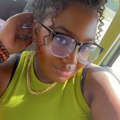 Single Mother| blogger| inspirational writer|Social worker| Future Life Coach| Astate Alumna ‘17 🐺❤️