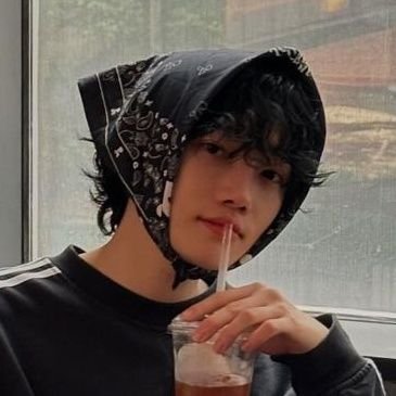 primavera0426's profile picture. 난 찬희한테 소중한 존재