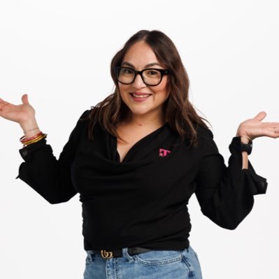#TeamMagenta•Inclusionist•Wannabe Ultra Runner•Opinions Are My Own