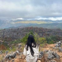 J (@holadumpx) 's Twitter Profile