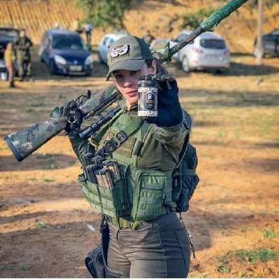 RichardMar19194's profile picture. Shooting makes me special