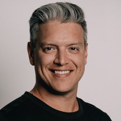 ozalvarez's profile picture. Born in 🇻🇪 Coming from 🇨🇴 Living in Toronto 🇨🇦
Tech Entrepreneur
Co-Founder at @wearesellit9