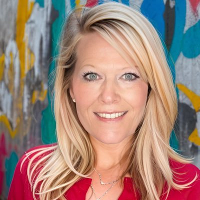 mom of 3, wife, researcher, Christian, Certified Holistic Nutritionist at Eating For Healing