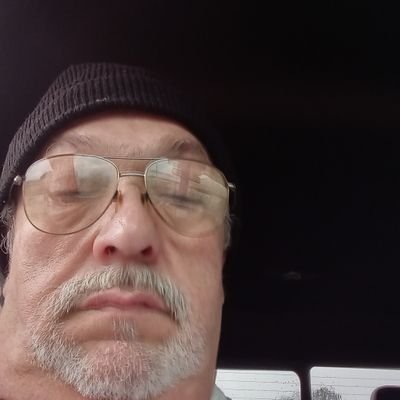 mike53526269966's profile picture. 