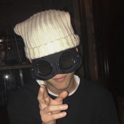 nobod9here's profile picture. 