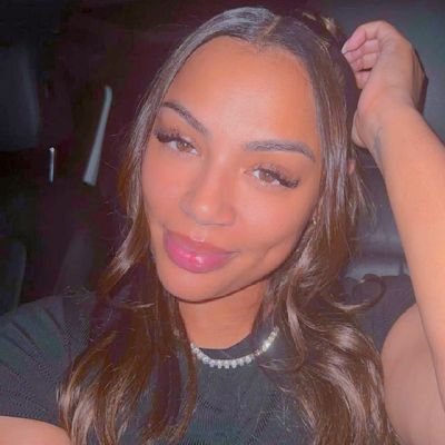 SandraMike27384's profile picture. 