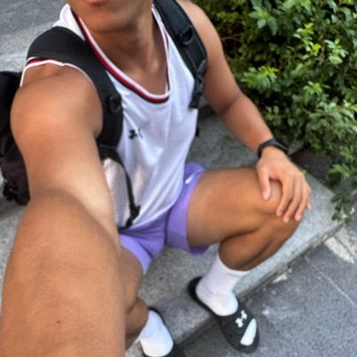 BOW01012's profile picture. 成都/🧦 🩲🚪/