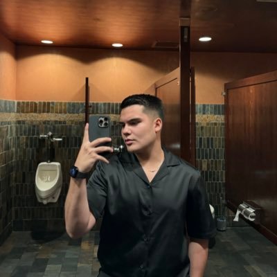 vega_hvega125's profile picture. Young Capper ⚽️