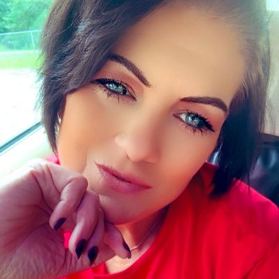 Leleg40's profile picture. “In a world full of copies, be an original.”