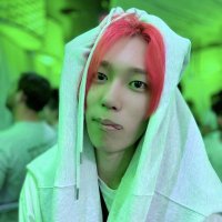 MOVED (@lvly_yjh) 's Twitter Profile