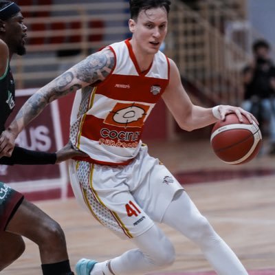 JhanPaul14's profile picture. C.B. Villarrobledo #41   NEO A&M Alumn 🎓