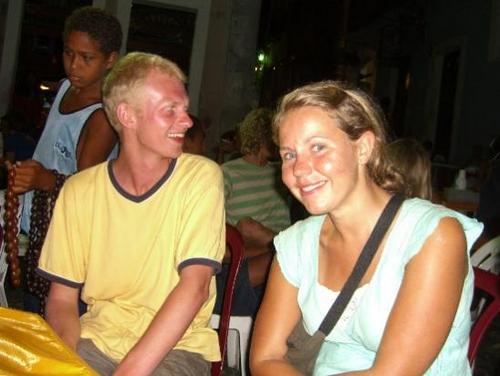 TonitheSparrow's profile picture. Daredevil with a free spirit Willing to try anything once Hairstylist and taking courses online. Chipotle enthusiast. Tweets about my life. Take notes and learn