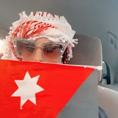 . تدللي ياسيدة كل المزايين دامك على عرش النسب أردنية@@@@@@. سمراا ذااب القلب في هوااها و تااه🌚🍂