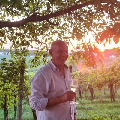 ReisingerStefa2's profile picture. love courage and truth 🇦🇹