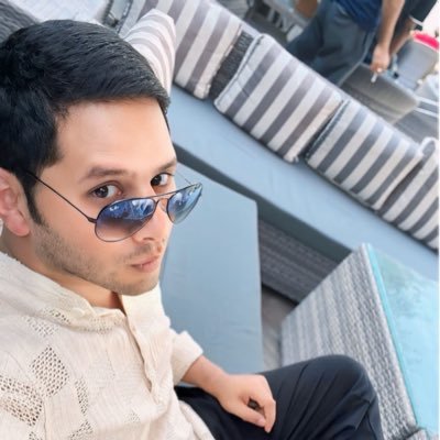 TouQeer_TauQs's profile picture. Im the most Happiest depressed person u will ever meet 🙂