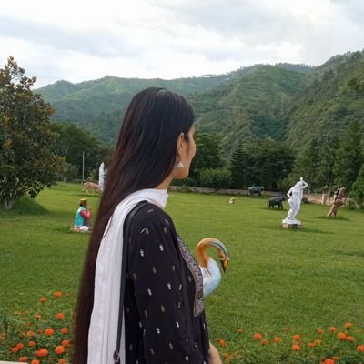 Nishath29509744's profile picture. life is as beautiful as you make it. ☺